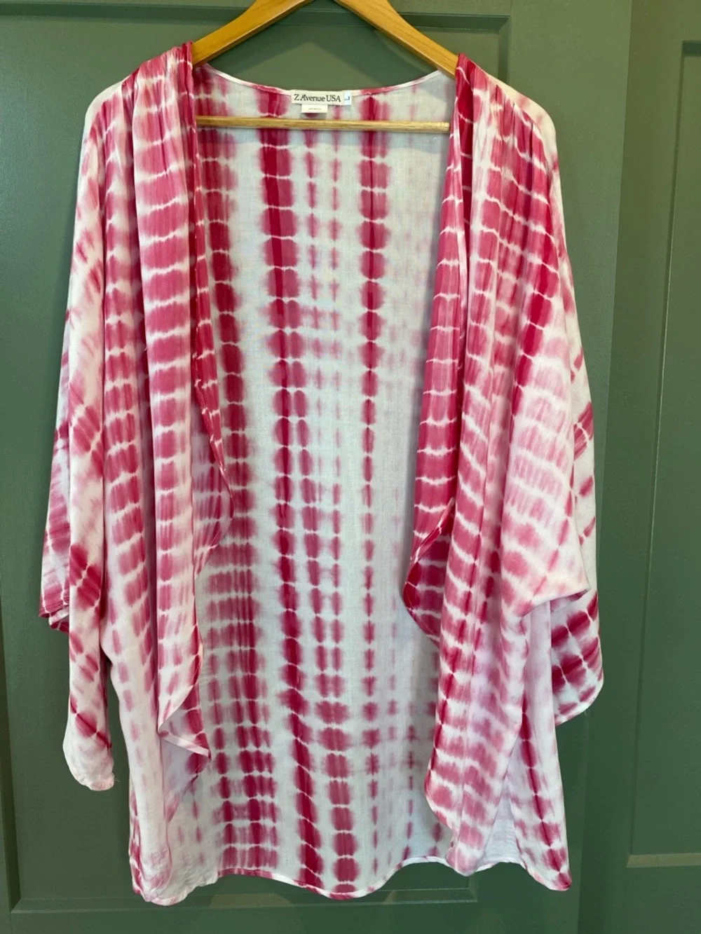 Z. Avenue USA Pink Tie-Dye Open Front Wrap